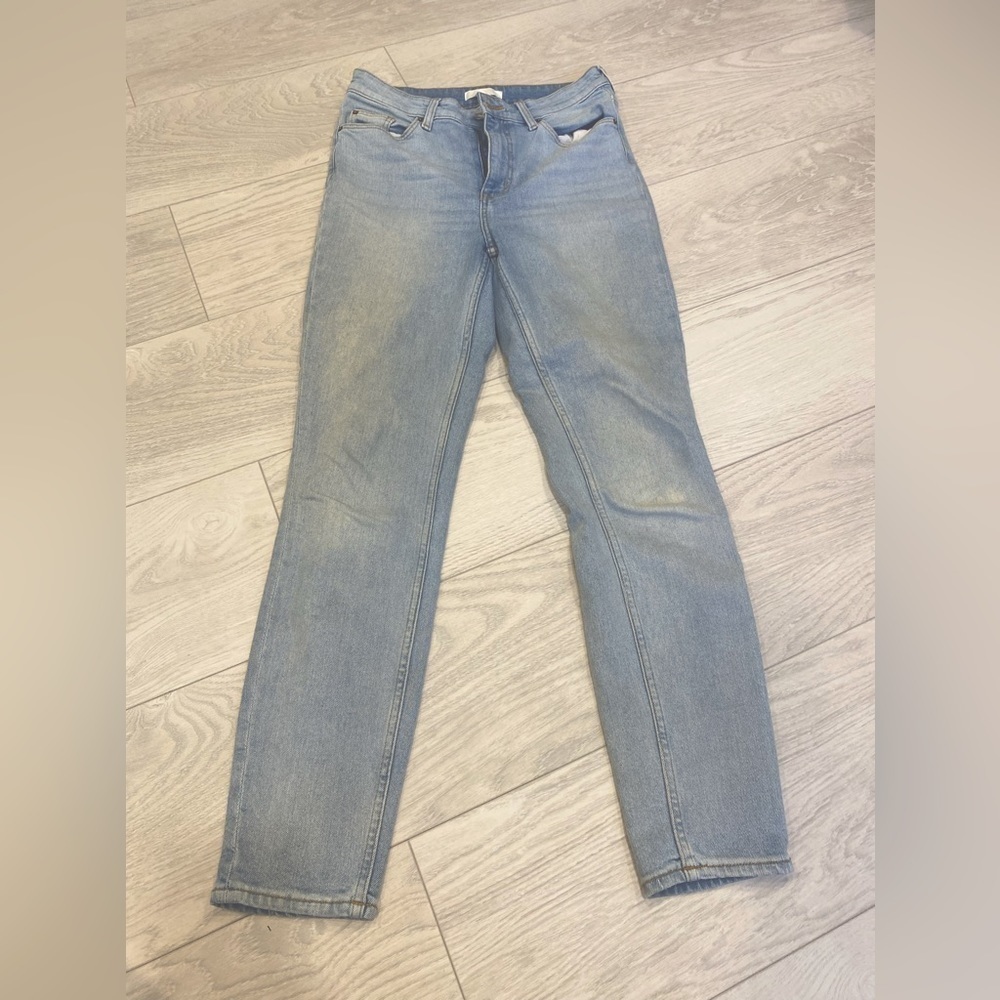 H&M jeans light wash Long skinny size 8